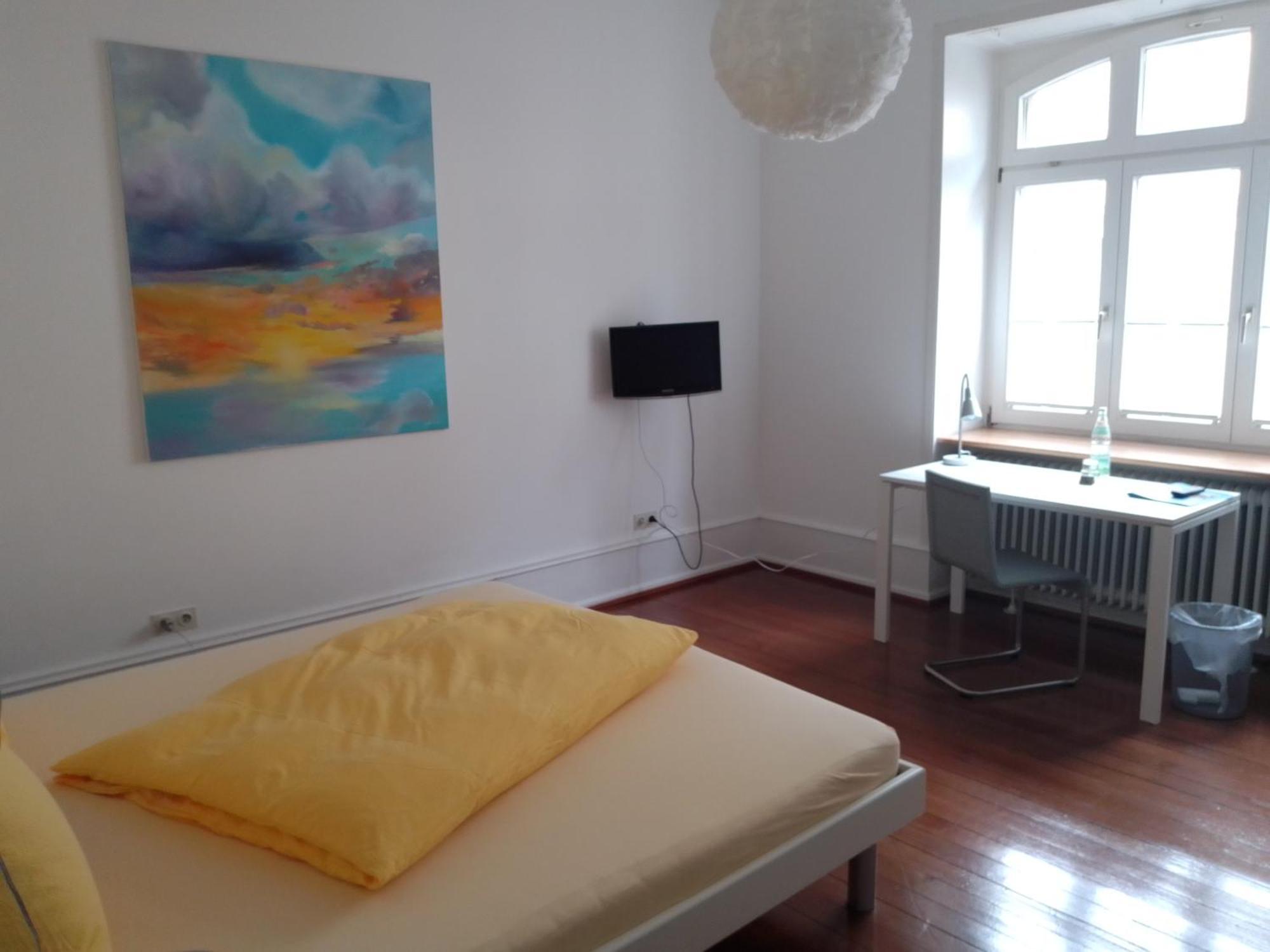 Pensionsieben Das Andere Hotel Lorrach Room photo